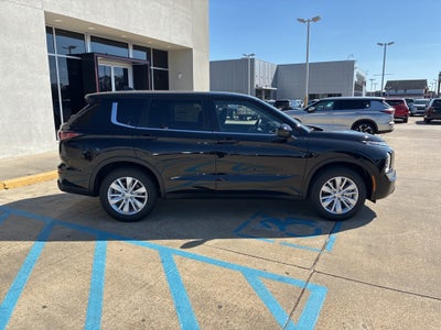 2026 Mitsubishi Outlander ES