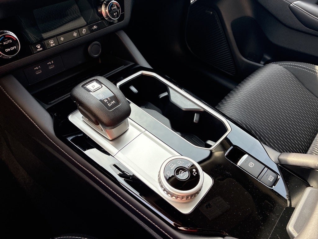 2026 Mitsubishi Outlander ES