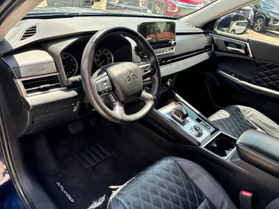 2022 Mitsubishi Outlander SEL