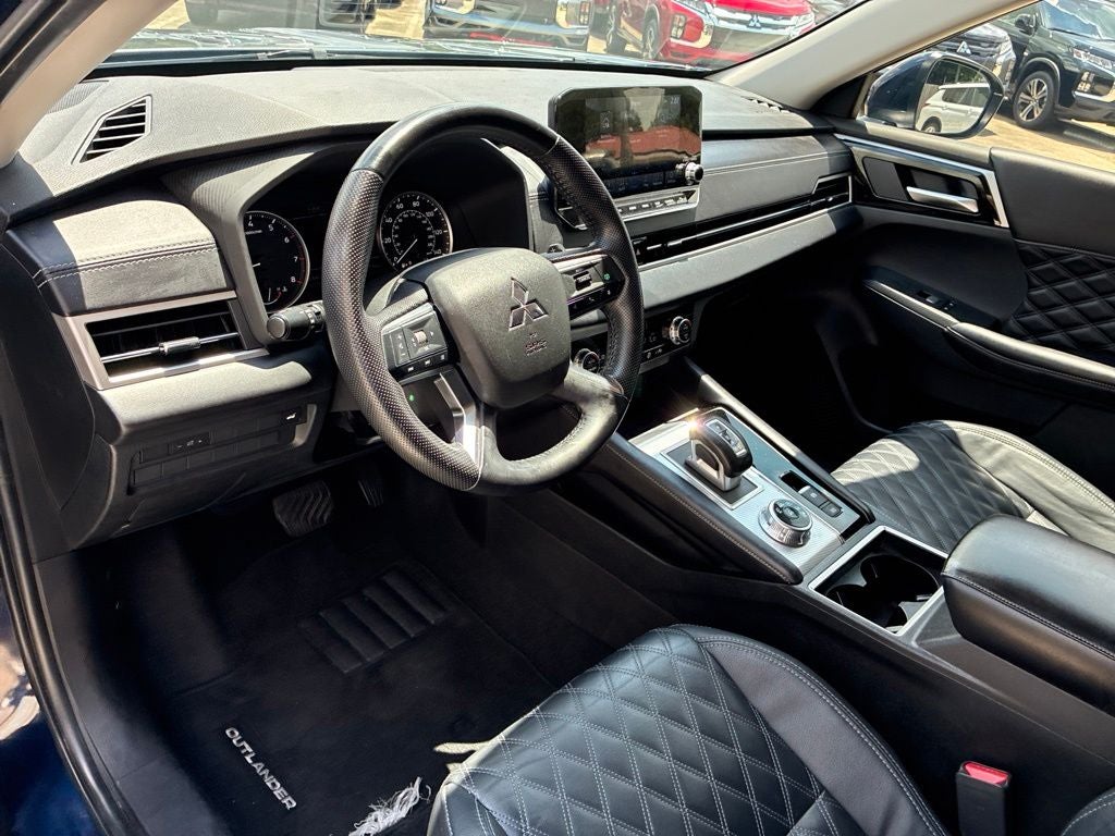 2022 Mitsubishi Outlander SEL