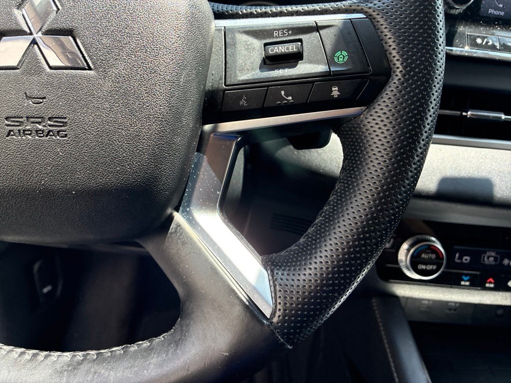 2022 Mitsubishi Outlander SEL