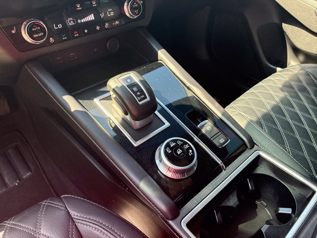 2023 Mitsubishi Outlander SEL Black Edition