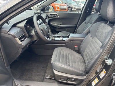 2026 Mitsubishi Outlander Base