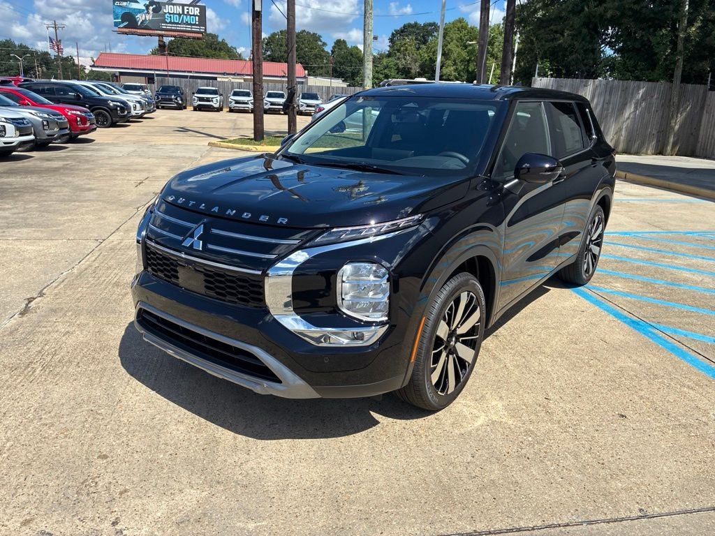 2026 Mitsubishi Outlander SE