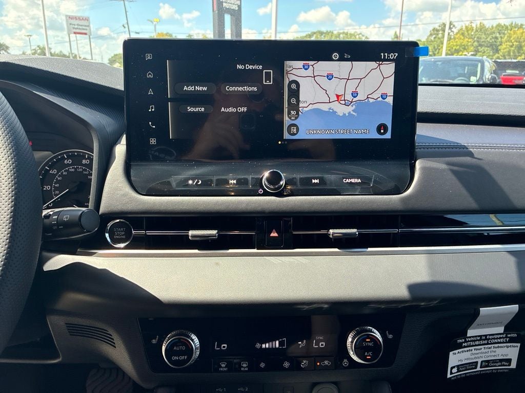 2026 Mitsubishi Outlander LE