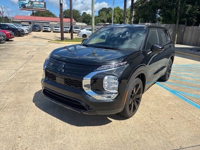 2026 Mitsubishi Outlander LE