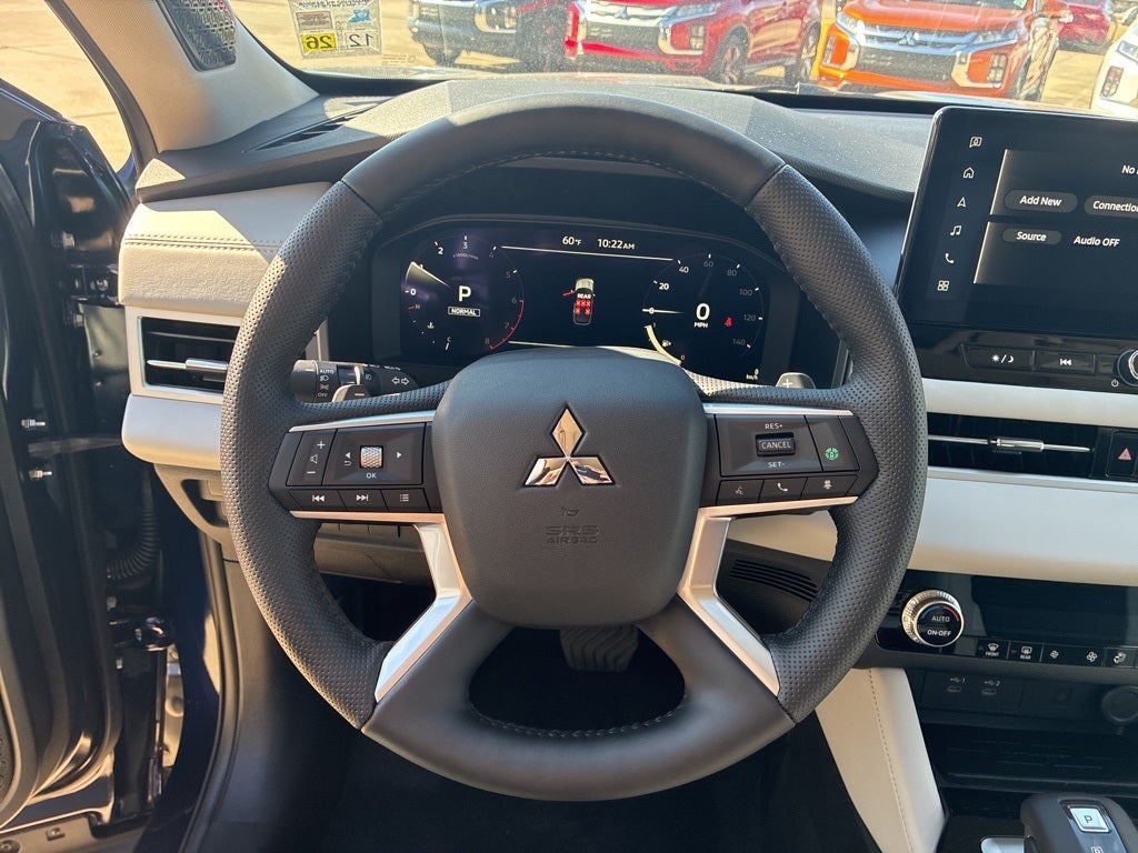 2026 Mitsubishi Outlander SE