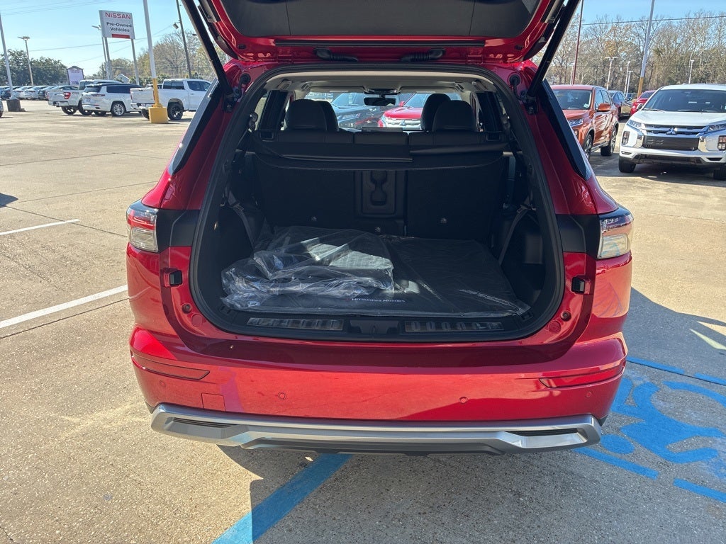 2026 Mitsubishi Outlander SE