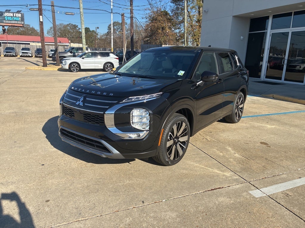 2026 Mitsubishi Outlander SE