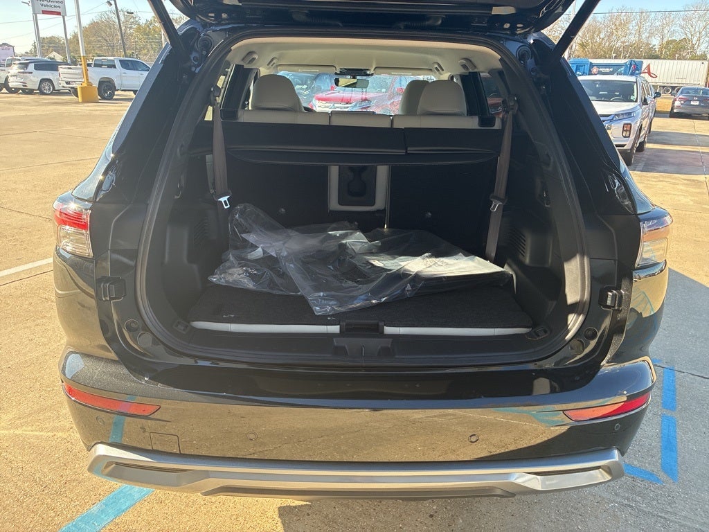 2026 Mitsubishi Outlander SE