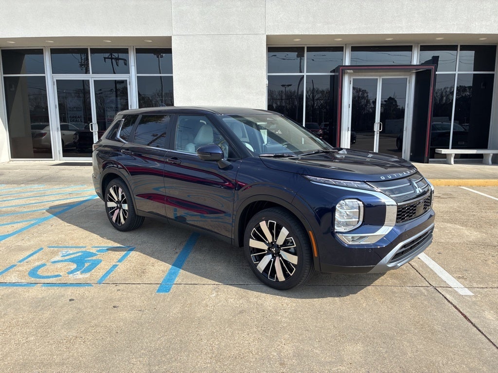 2026 Mitsubishi Outlander SE