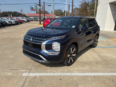 2026 Mitsubishi Outlander SE