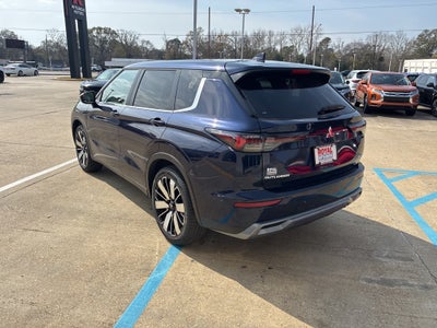 2026 Mitsubishi Outlander SE