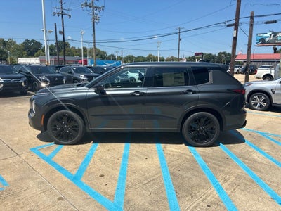 2026 Mitsubishi Outlander LE