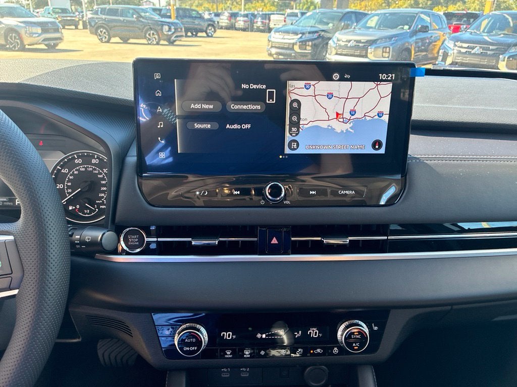 2026 Mitsubishi Outlander SE