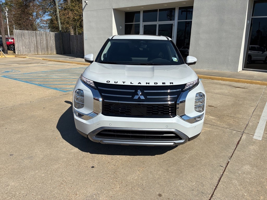 2026 Mitsubishi Outlander SE