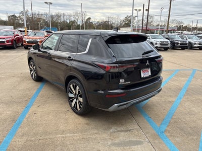 2026 Mitsubishi Outlander SE