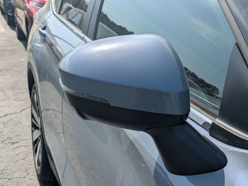 2026 Mitsubishi Outlander Base