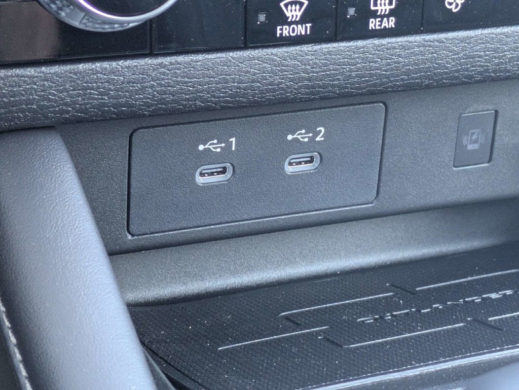 2026 Mitsubishi Outlander Base