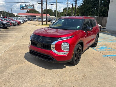 2026 Mitsubishi Outlander LE