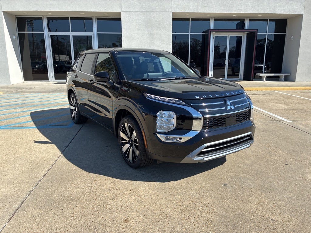 2026 Mitsubishi Outlander SE