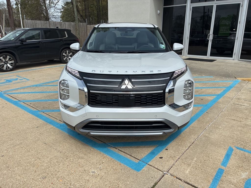 2026 Mitsubishi Outlander SE