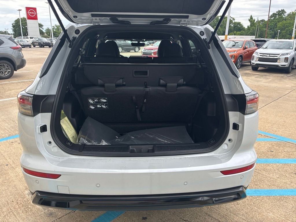 2026 Mitsubishi Outlander LE