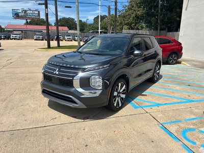 2026 Mitsubishi Outlander SE