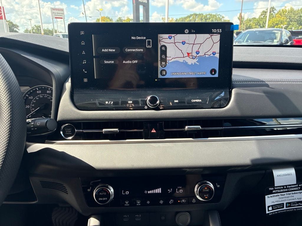 2026 Mitsubishi Outlander LE