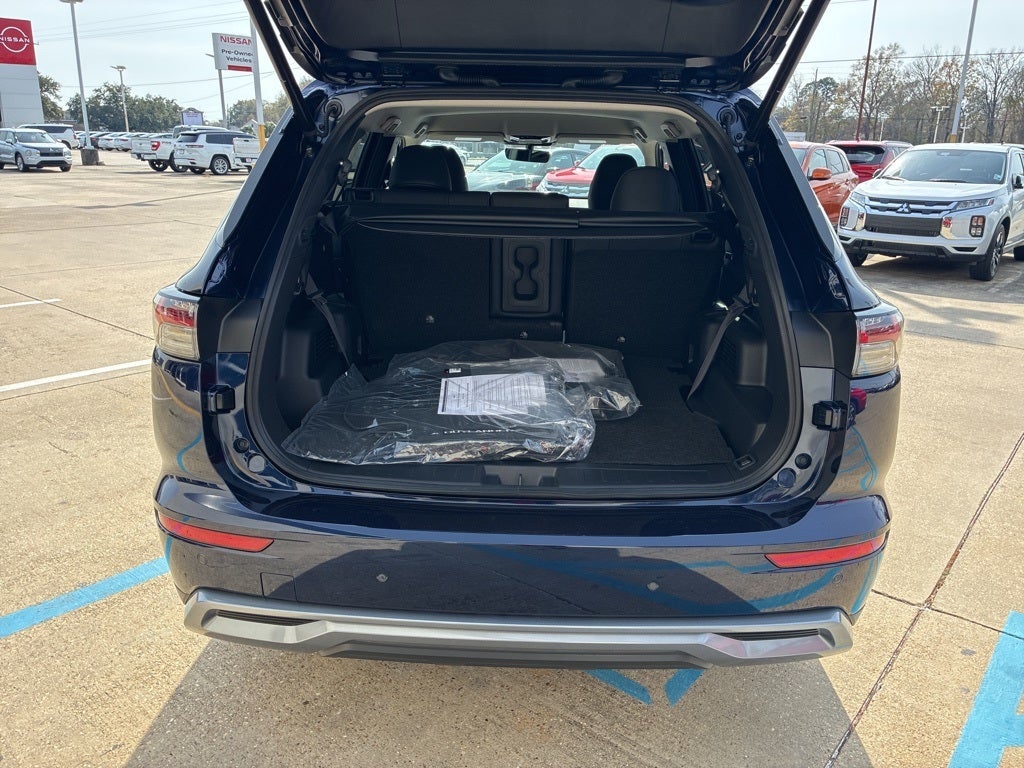 2026 Mitsubishi Outlander SE