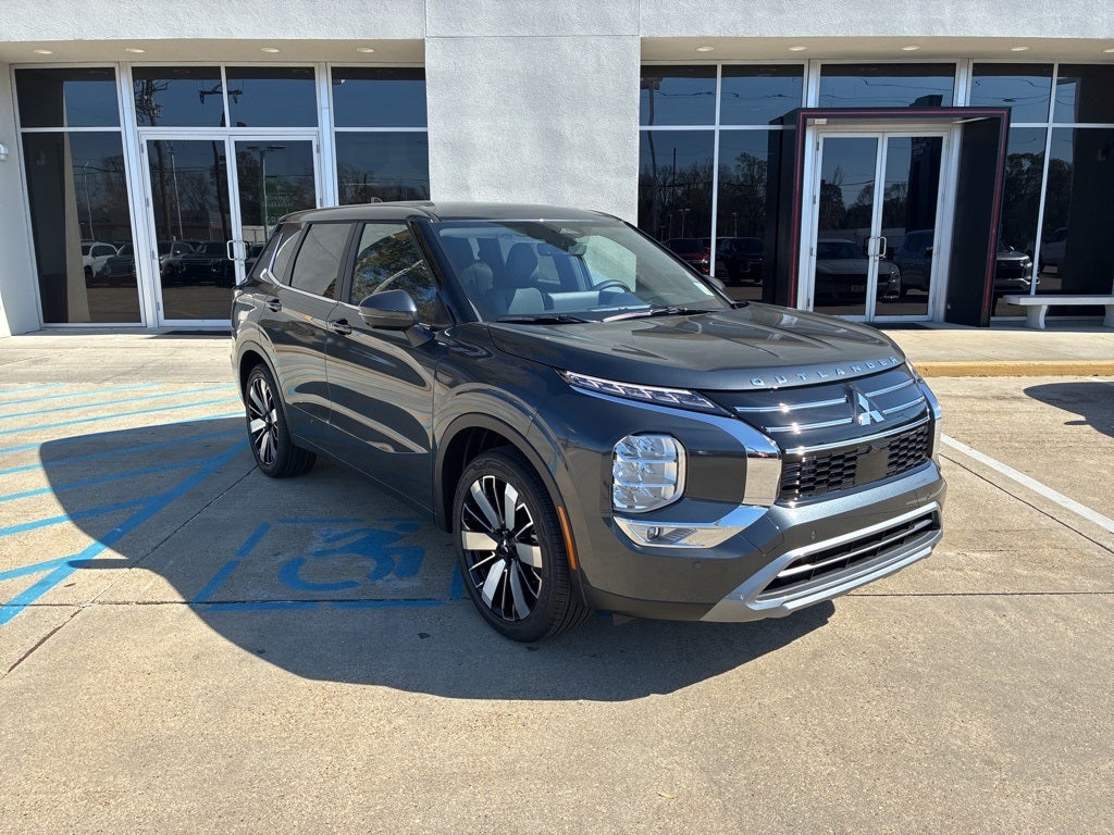 2026 Mitsubishi Outlander SE