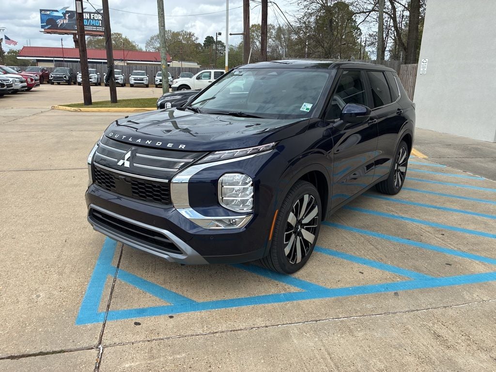 2026 Mitsubishi Outlander SE