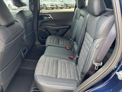 2026 Mitsubishi Outlander SE