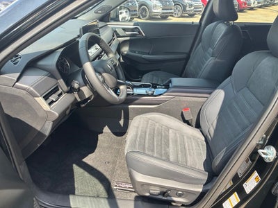2026 Mitsubishi Outlander LE