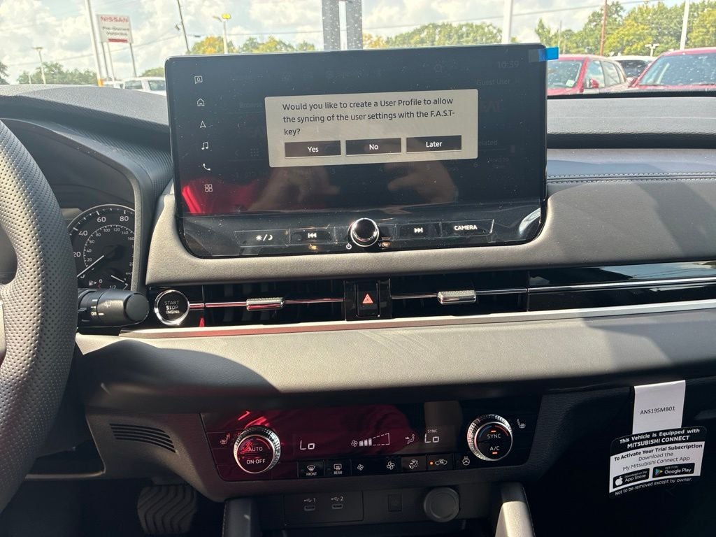 2026 Mitsubishi Outlander LE