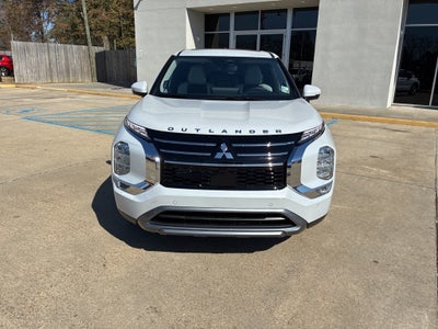 2026 Mitsubishi Outlander SE