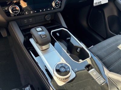 2026 Mitsubishi Outlander Base