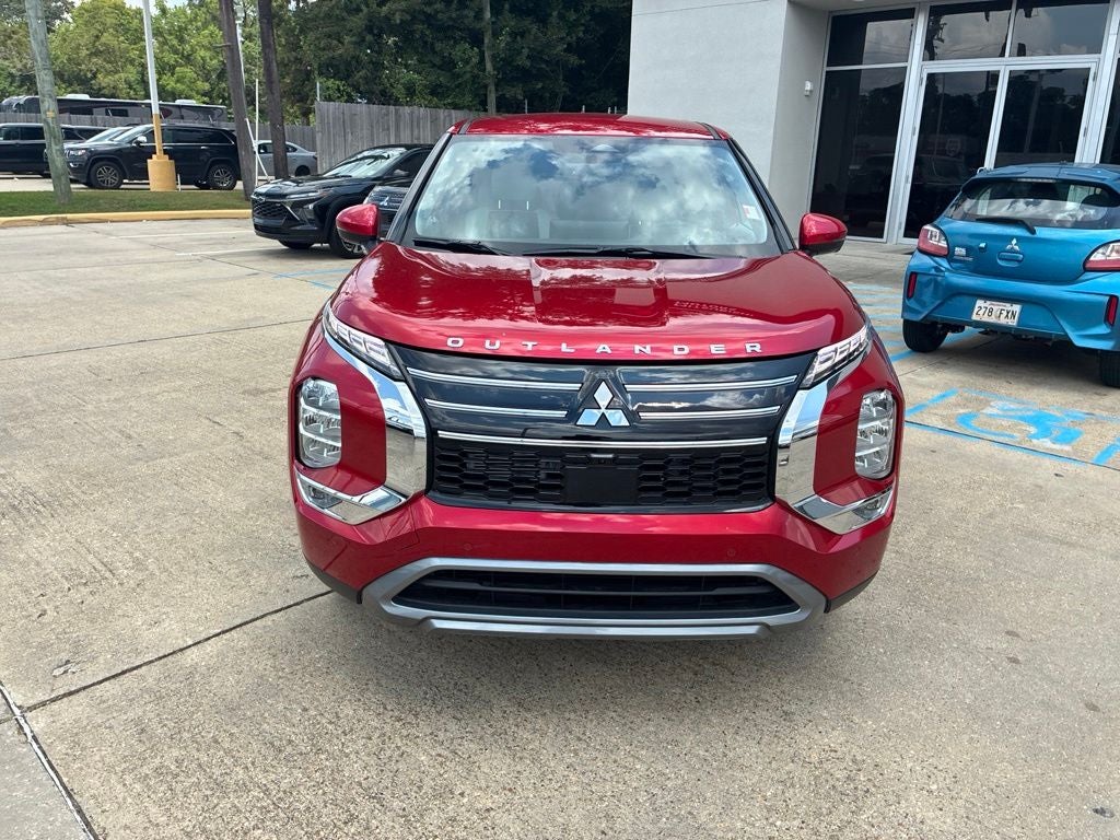 2026 Mitsubishi Outlander SE