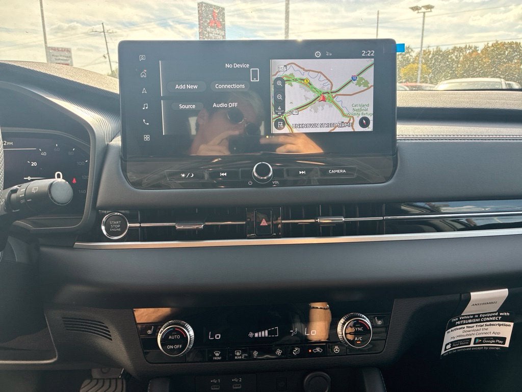 2026 Mitsubishi Outlander SE