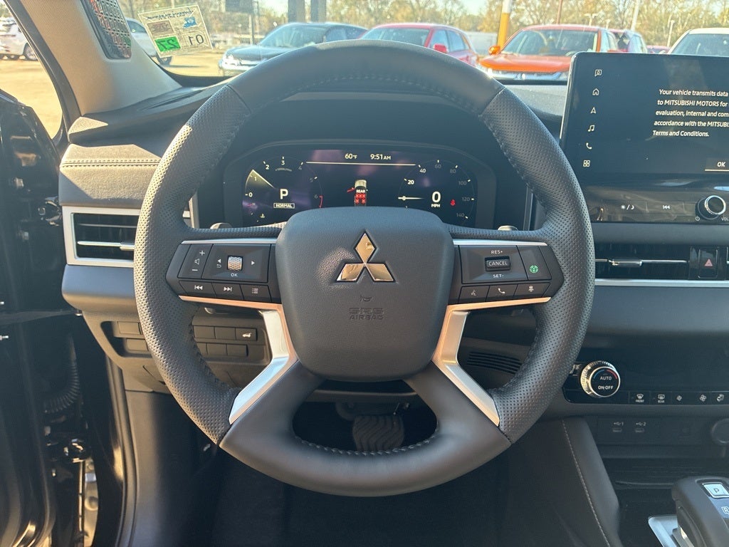 2026 Mitsubishi Outlander SE