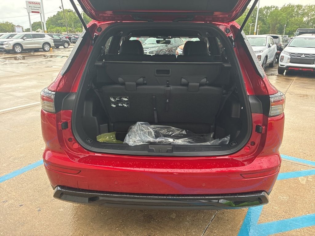 2026 Mitsubishi Outlander Base