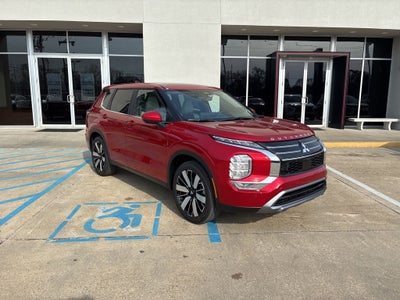 2026 Mitsubishi Outlander SE