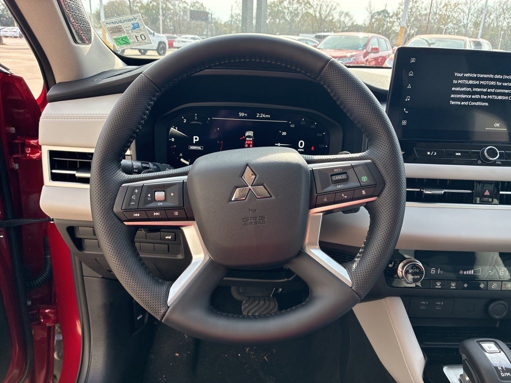 2026 Mitsubishi Outlander SE
