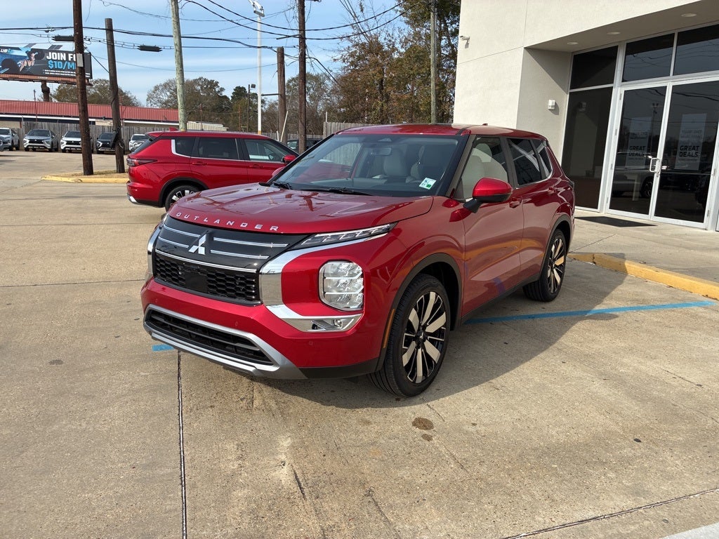 2026 Mitsubishi Outlander SE