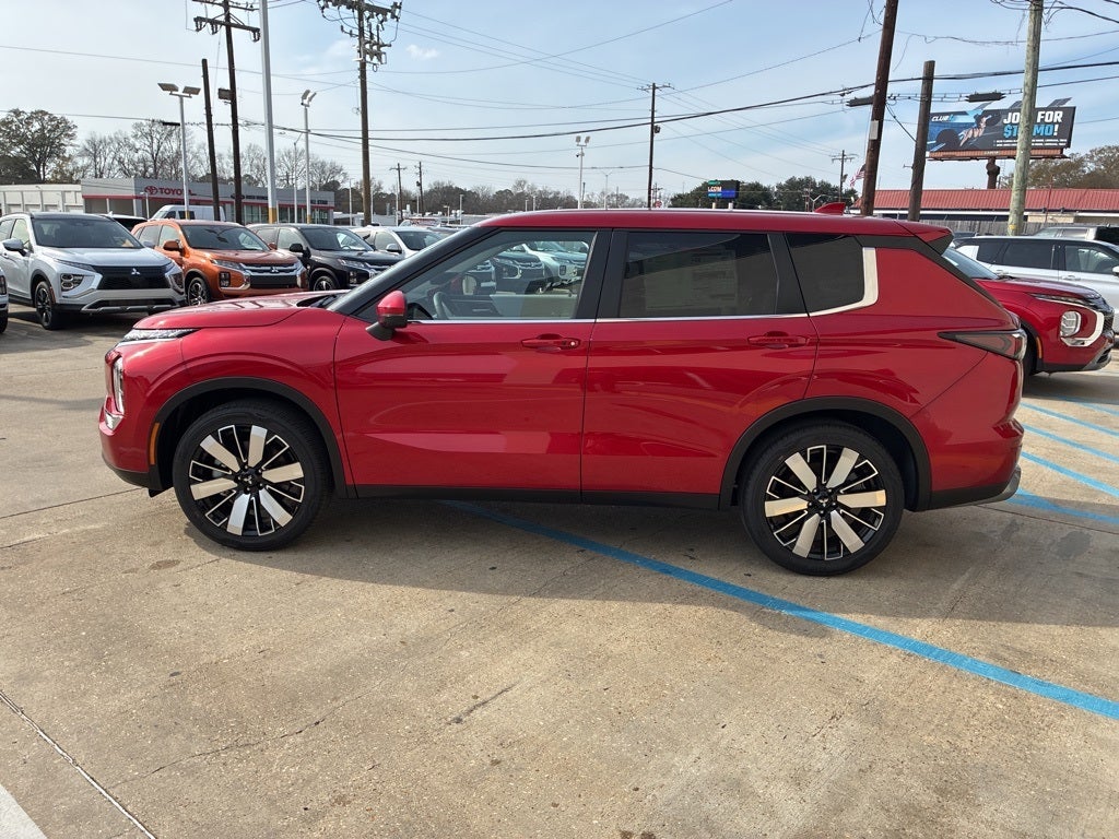 2026 Mitsubishi Outlander SE