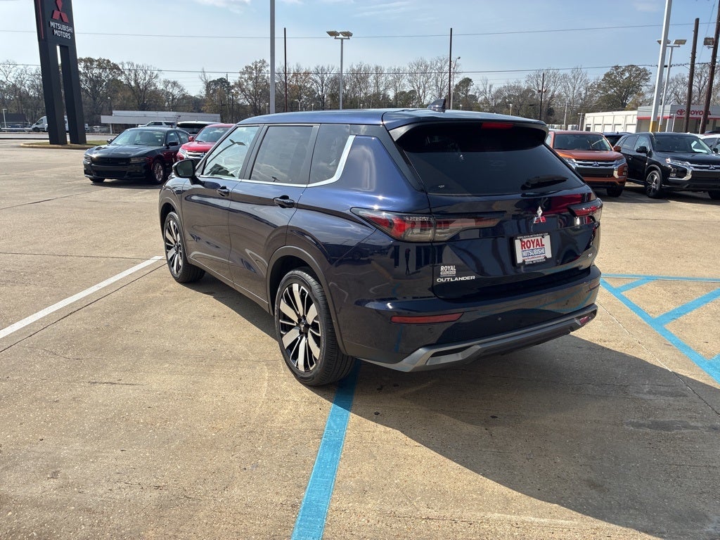 2026 Mitsubishi Outlander SE