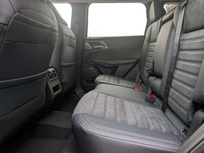 2026 Mitsubishi Outlander Base