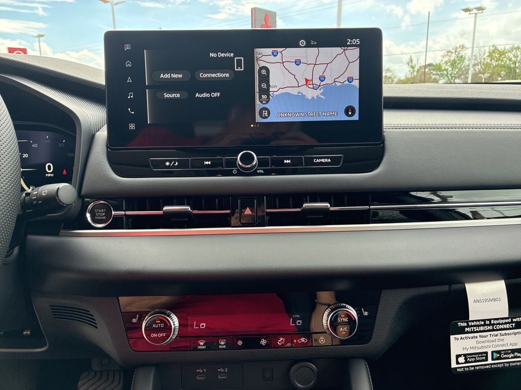 2026 Mitsubishi Outlander SE