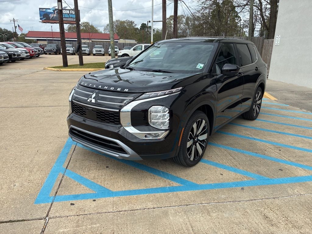 2026 Mitsubishi Outlander SE