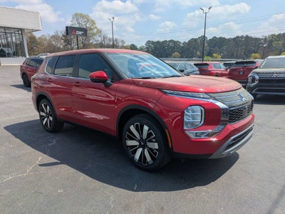2026 Mitsubishi Outlander Base
